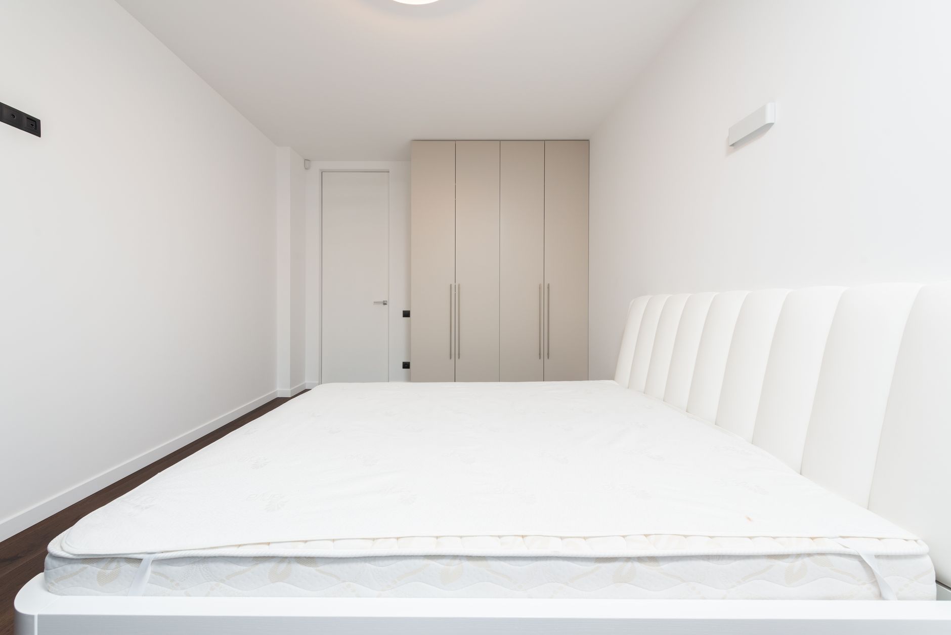 Illustration for: How Often Should You Replace Your Mattress? A Complete Guide for 2026