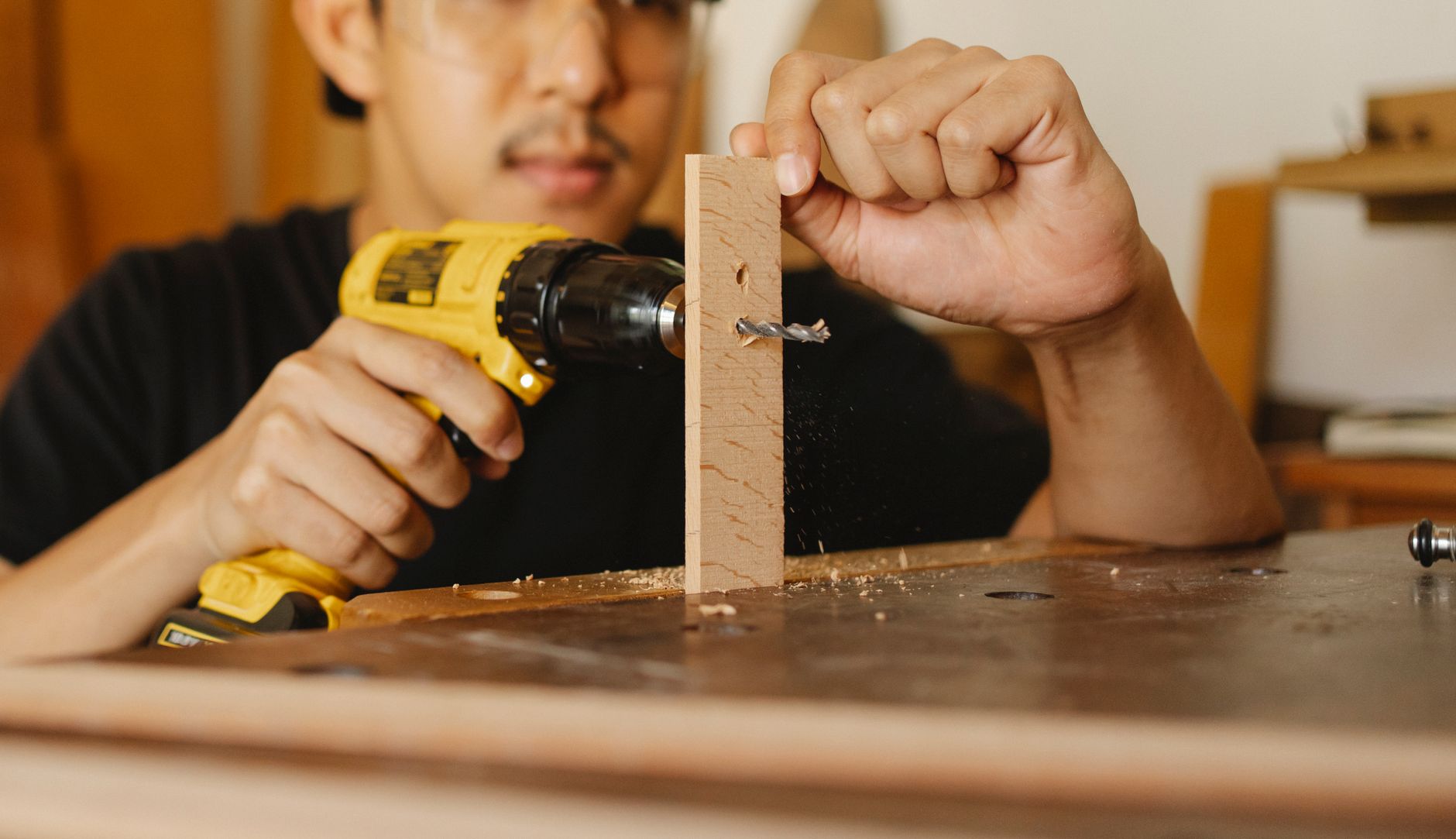 How to Drill a Straight Hole: Techniques for Precision Every Time 1 Illustration for: How to Drill a Straight Hole: Techniques for Precision Every Time