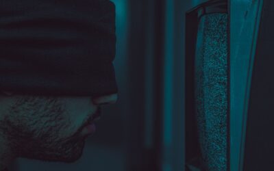 Smart TV Keeps Disconnecting From WiFi: Causes and Fixes