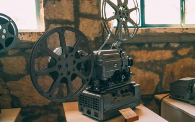 Projector Turns On But No Picture: Troubleshooting Guide
