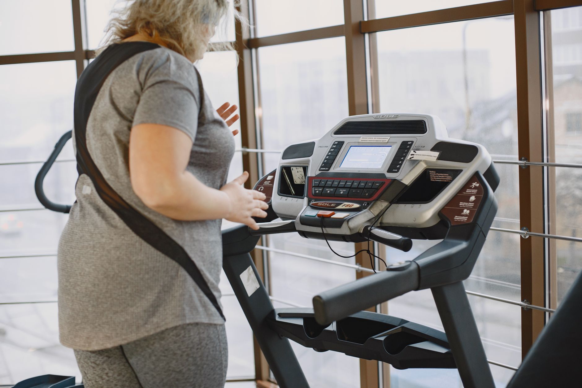 Treadmill Stops While Running: Causes and Fixes for 2026 1 Illustration for: Treadmill Stops While Running: Causes and Fixes for 2026
