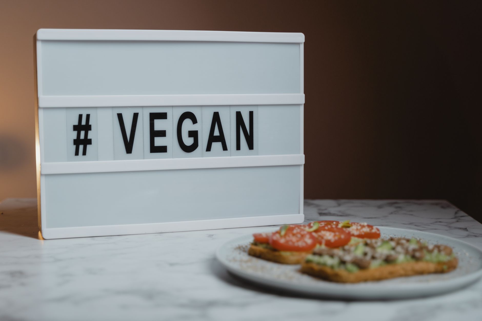 Illustration for: Vegan Astaxanthin Amazon: A Complete Guide for 2026