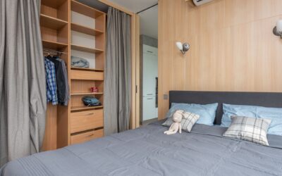 Bed Rail With Storage Pocket: What It Is and How to Choose